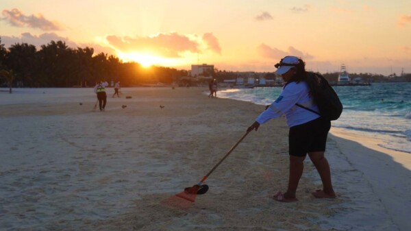 Playa Norte y Playa Centro aprueban con excelentes calificaciones evaluación para mantener certificación Blue Flag