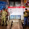 Cateos simultáneos en Cozumel y Cancún dejan dos detenidos y aseguramiento de presuntas drogas