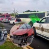 Aparatoso choque en el bulevar Colosio de Cancún deja varios lesionados