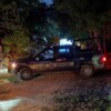 Acribillan a sujeto a bordo de un taxi en colonia irregular de Cancún
