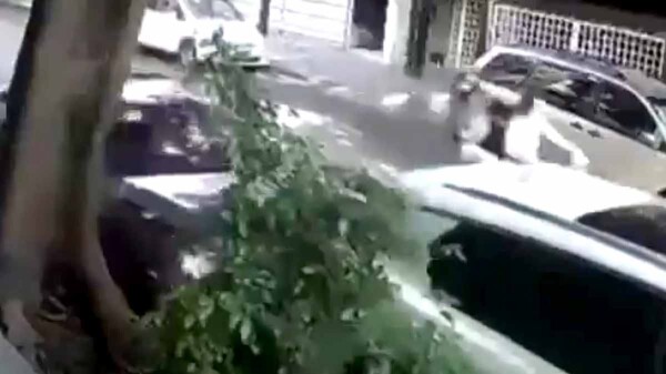 Motociclistas armados asesinan a conductor en calles de la CDMX
