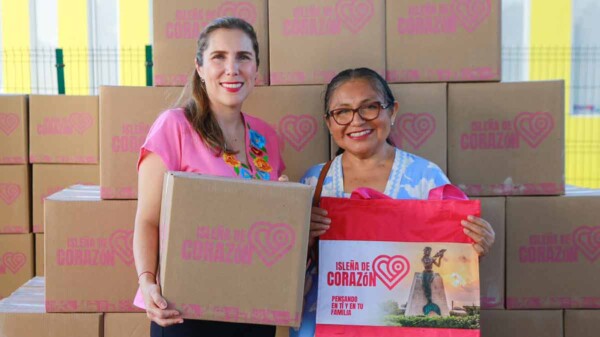 Atenea respalda a madres de familia con el Programa “Isleña de Corazón”
