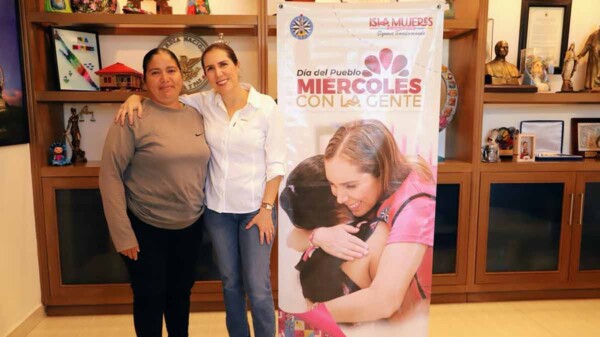 Atenea atiende a la ciudadanía en una nueva jornada del “Miércoles con la Gente”