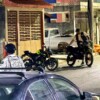 Desmantelan presunta banda de robamotos durante operativo de cateo en Cancún