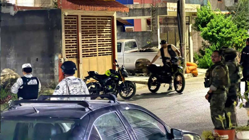Desmantelan presunta banda de robamotos durante operativo de cateo en Cancún
