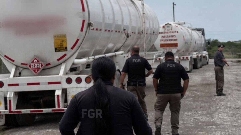 FGR decomisa más de un millón de litros de "huachicol" en Nuevo León