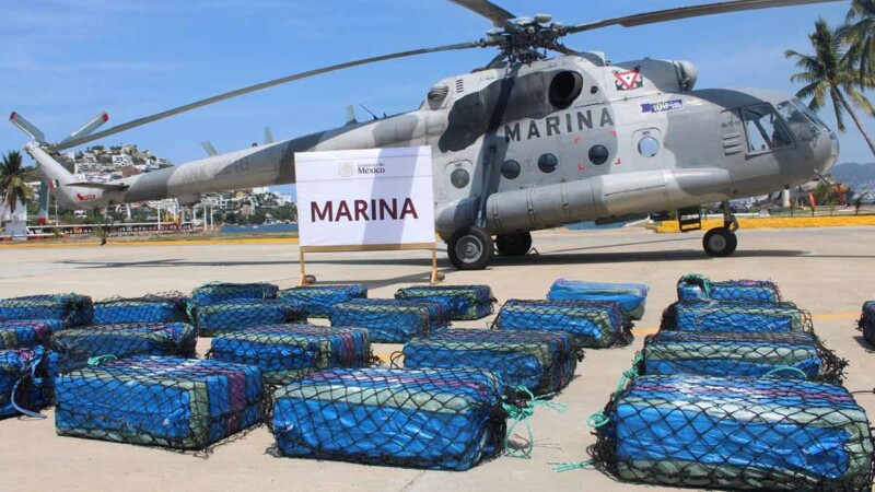 Marina intercepta lancha con cargamento de droga en costas de Guerrero