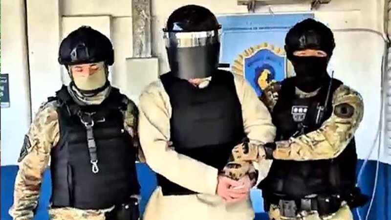 Argentina toma custodia de ex contralmirante mexicano ligado a red de huachicol