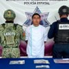 Operativo en Cozumel deriva en detención de un sujeto que manipulaba drogas.