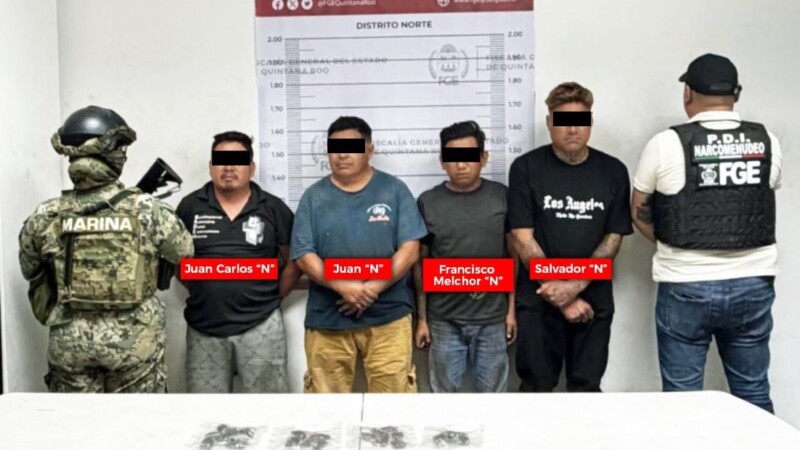 Dos cateos en Cancún dejan cuatro detenidos y el aseguramiento de inmuebles bajo investigación