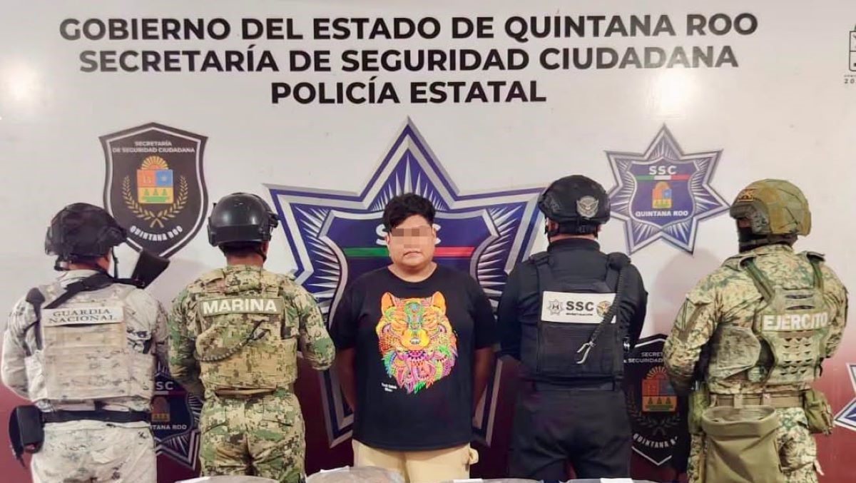 Detienen a un hombre con presunta droga durante operativo en Cancún