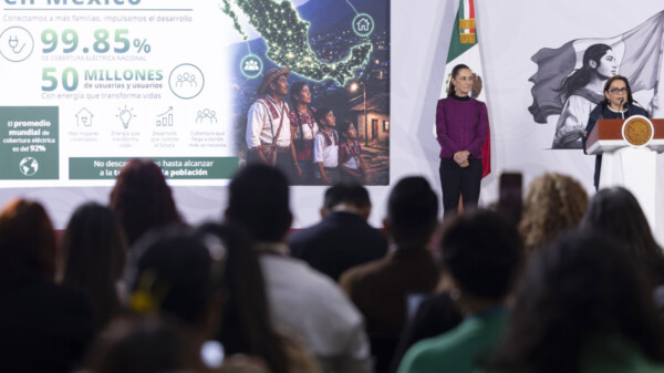México alcanza cobertura eléctrica de 99.85 por ciento