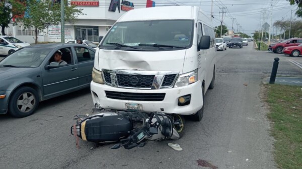 Accidente en Cancún deja a madre e hija lesionadas en la Supermanzana 238