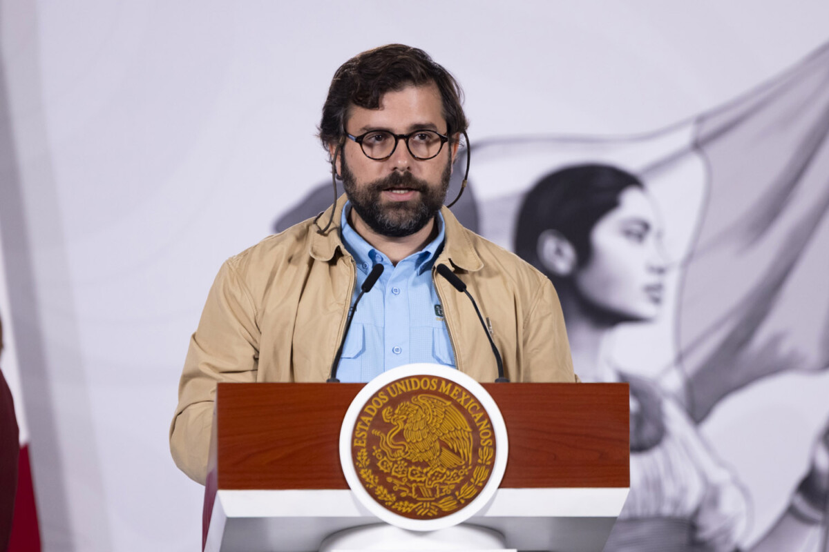 Alejandro Svarch Pérez, director general de IMSS-Bienestar.