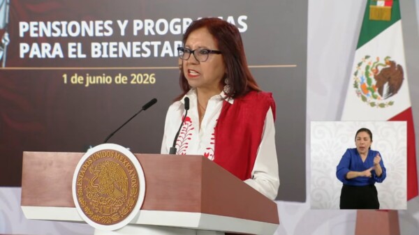 Becas y pensiones Bienestar benefician a casi 19 millones