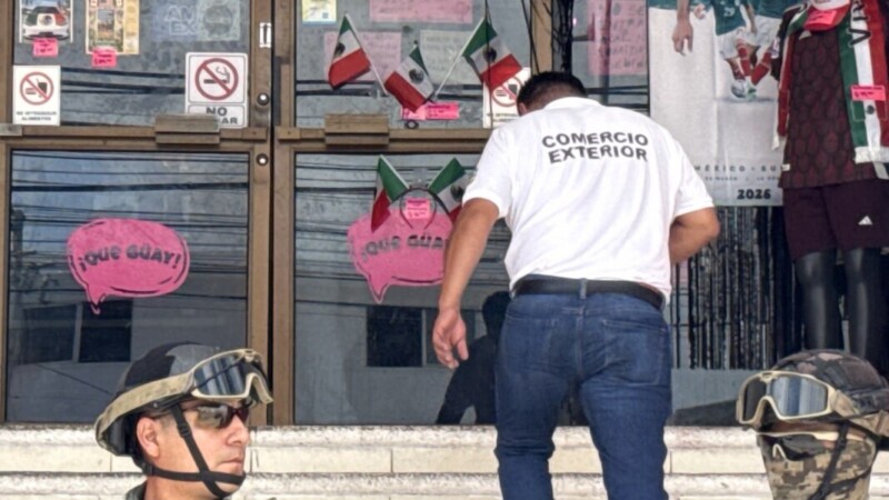 Catean sucursal de Que Güay en Cancún