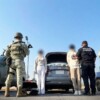 Detienen a pareja con más de un millón de pesos en efectivo en la carretera Querétaro-Irapuato