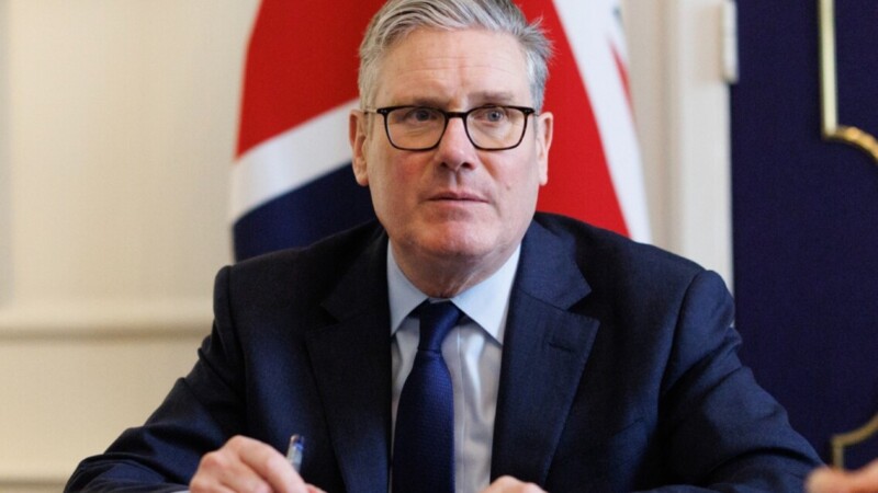 Dimite Starmer como primer ministro en Reino Unido