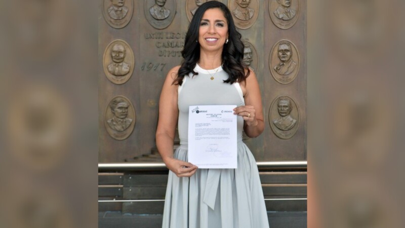 Marybel Villegas solicita licencia y se declara lista para ser parte de los nuevos tiempos de Quintana Roo