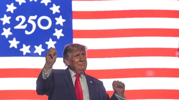 Trump convierte 250 años de EU en oda a su vanidad