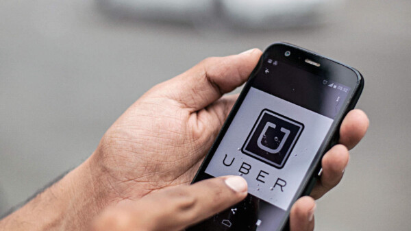 Uber se niega a pagar utilidades a trabajadores