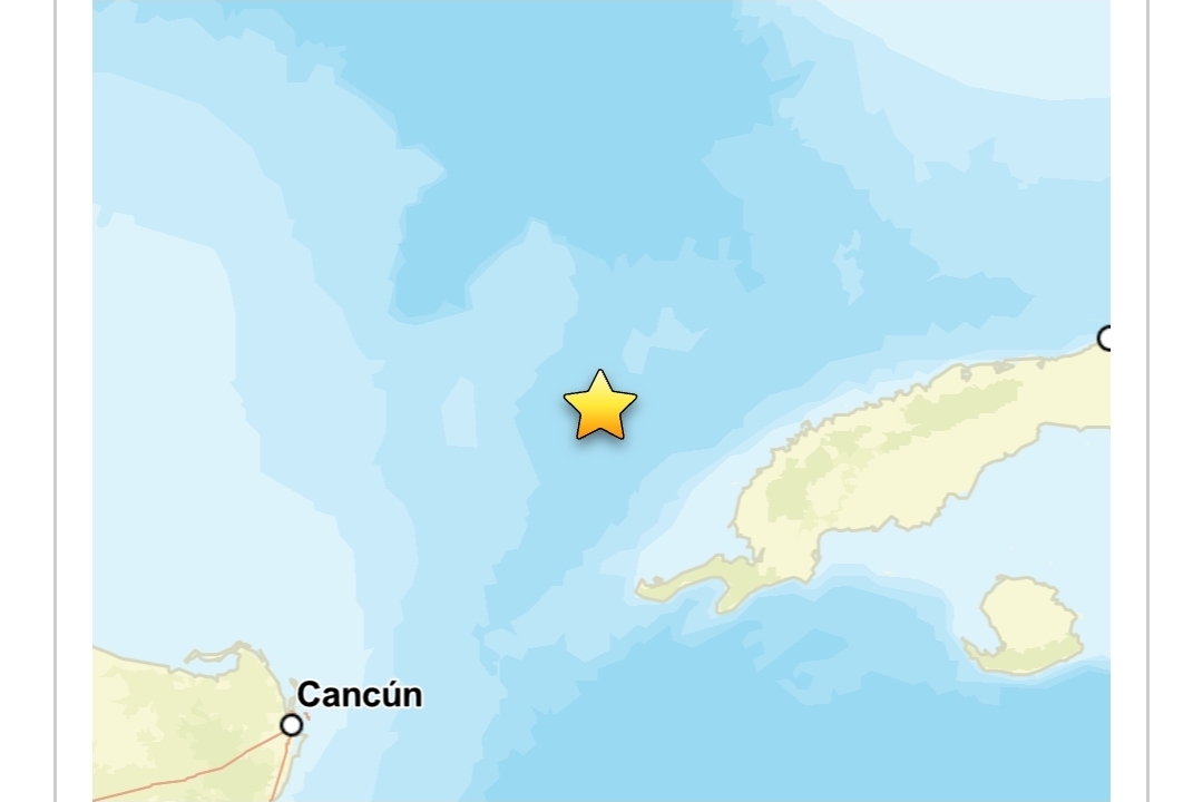 Temblor sorprende a cancunenses