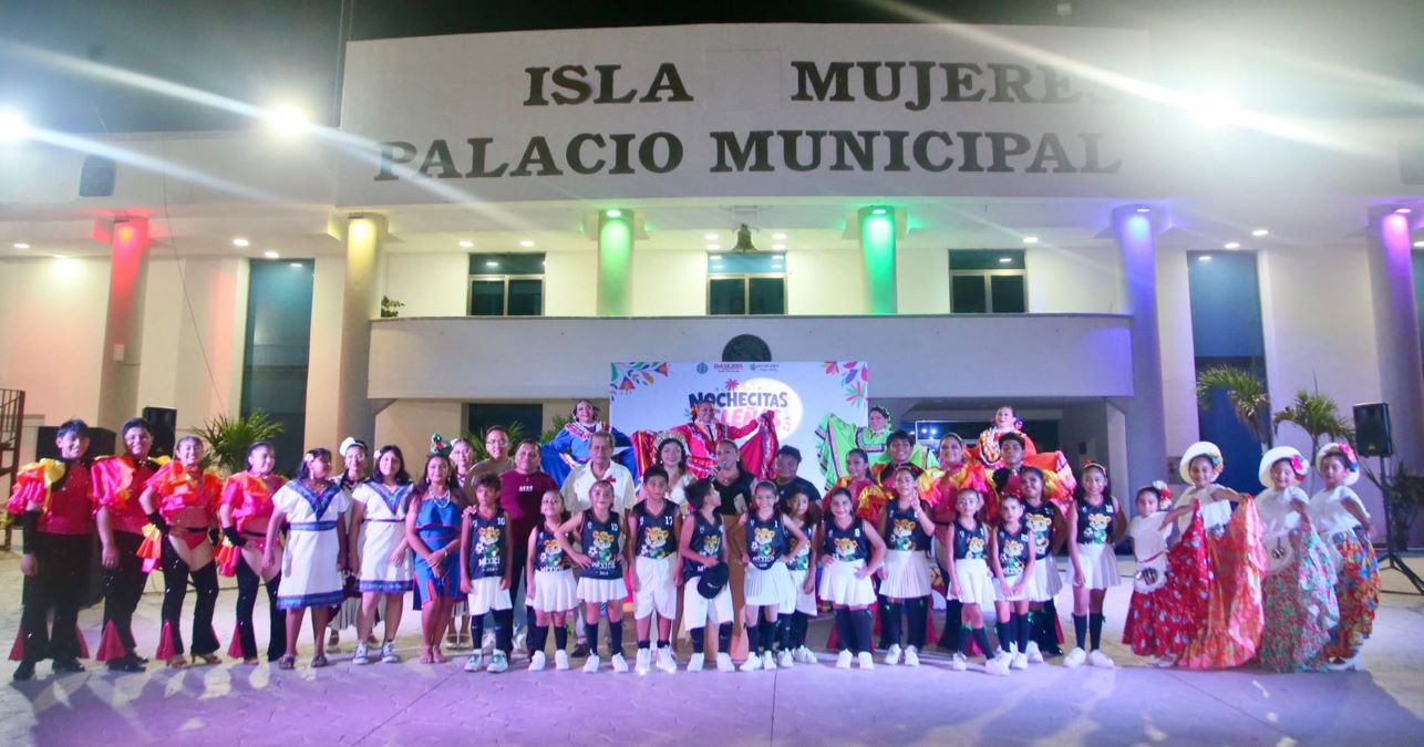 Gobierno de Isla Mujeres impulsa la cultura y la convivencia familiar con las Nochecitas Isleñas