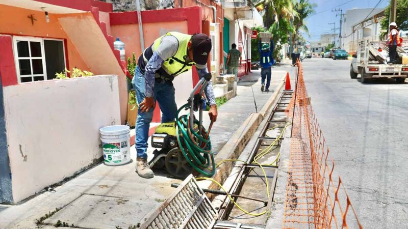 Gobierno Municipal inicia rehabilitación de la infraestructura pluvial en Isla Mujeres