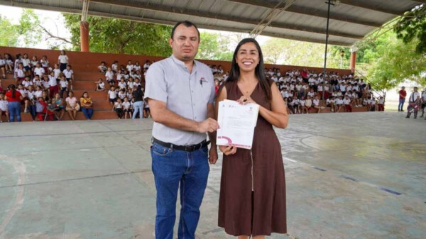 Educación, movilidad y servicios; Marybel Villegas impulsa gestiones para familias de la región 95
