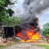 Incendio consume bodega con aceites y materiales inflamables en Kanasín
