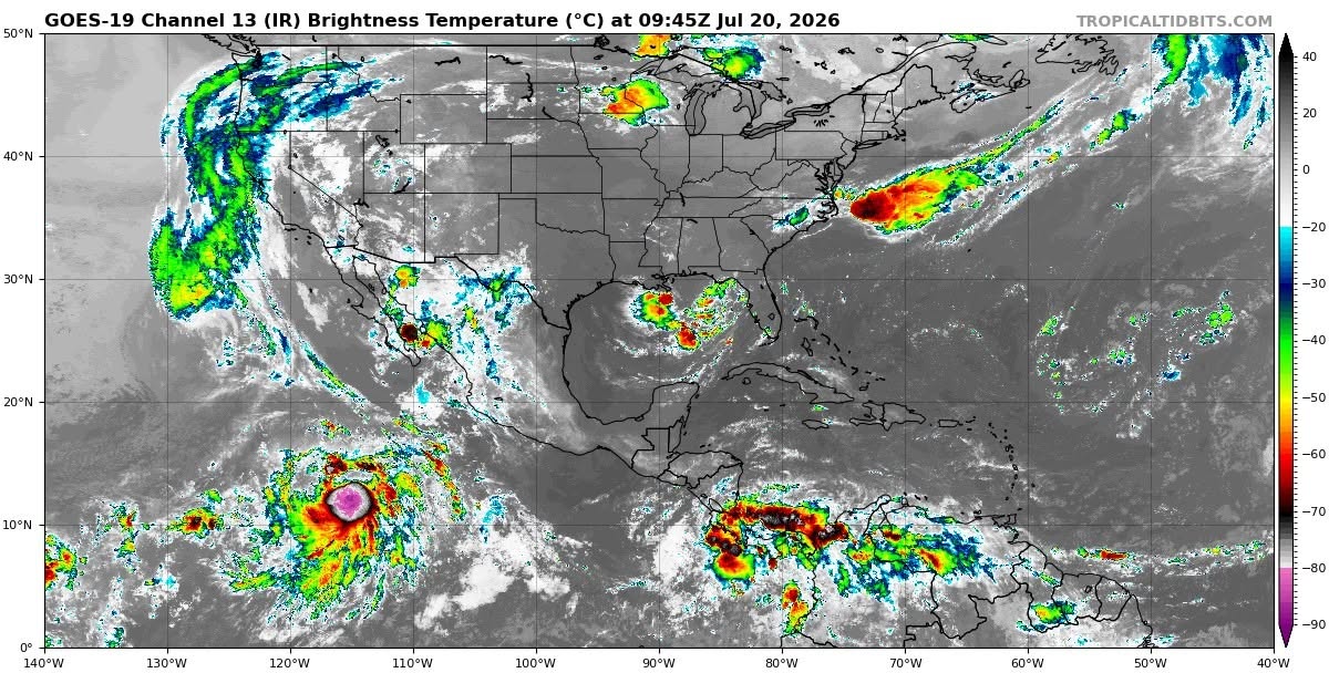Cielo medio nublado a nublado en el transcurso del día con intervalos de chubascos acompañados con descargas eléctricas en Campeche, Yucatán y Quintana Roo. Por la mañana ambiente cálido.