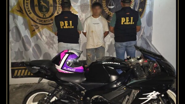 Detienen a temerario motociclista en calles del puerto de Progreso