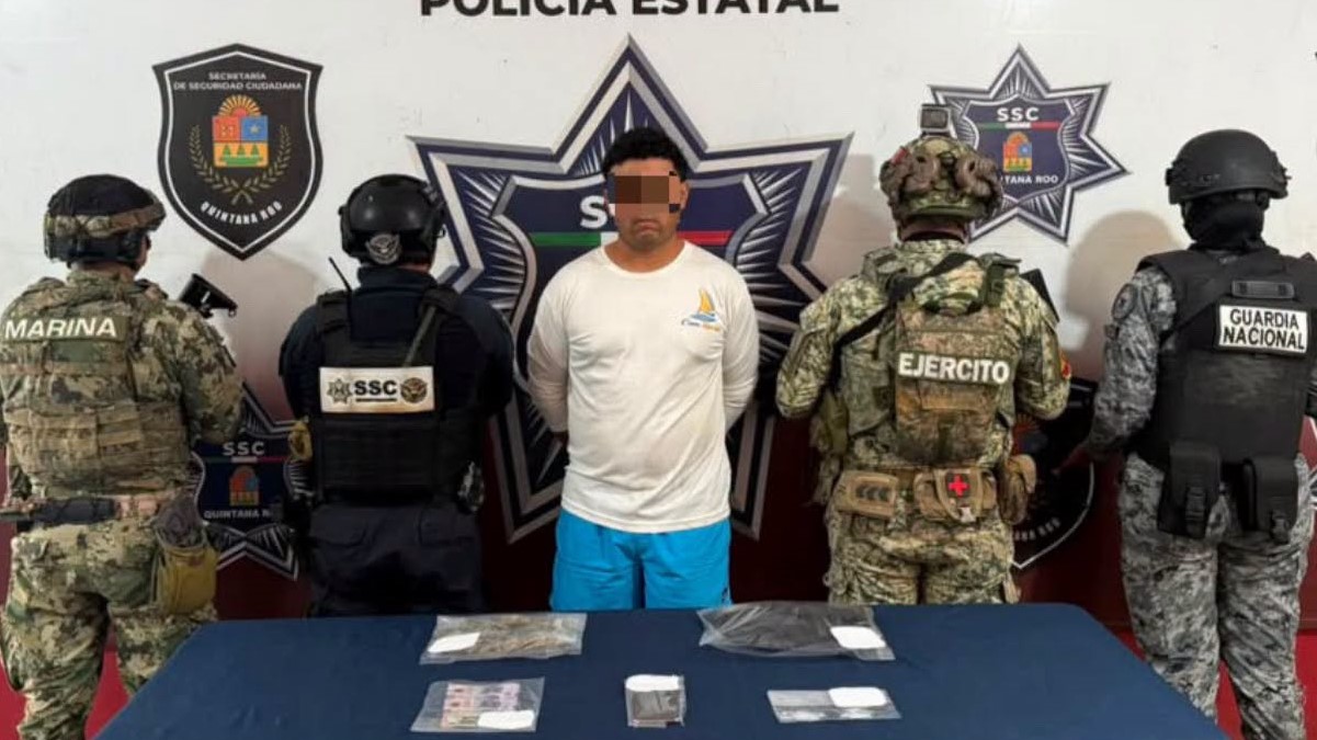 Capturan a sujeto con presuntas dosis de enervantes en la Zona Hotelera de Cancún