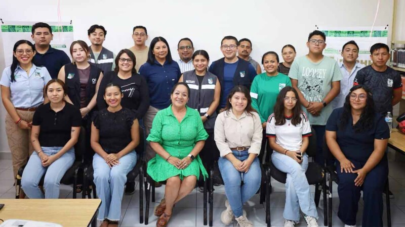 Avanza la profesionalización de las y los servidores públicos en Puerto Morelos