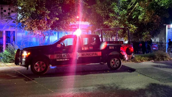 Moviliza a autoridades de Cancún reporte de robo con violencia de un Uber