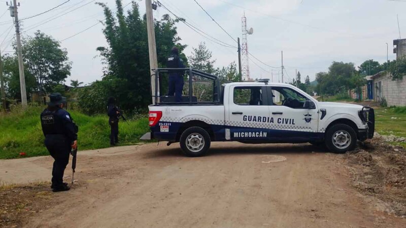 Comando irrumpe en un velorio y asesina a tres personas en Michoacán