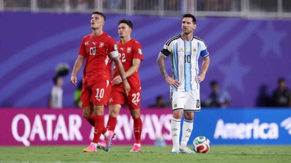 Argentina avanza a semifinales con un 3-1 ante Suiza en prórroga