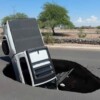 Socavón se abre en bulevar de Hermosillo y se traga una camioneta
