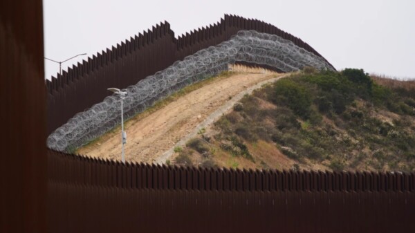 Comunidad texana lucha contra el muro de Trump