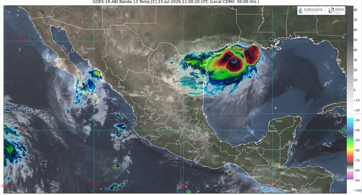 Ambiente caluroso; lluvias e intervalos de chubascos que podrían estar acompañados con descargas eléctricas en Campeche, Yucatán y Quintana Roo.