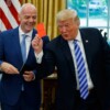 Trump llamó a Infantino para que quitará la roja a Balogun