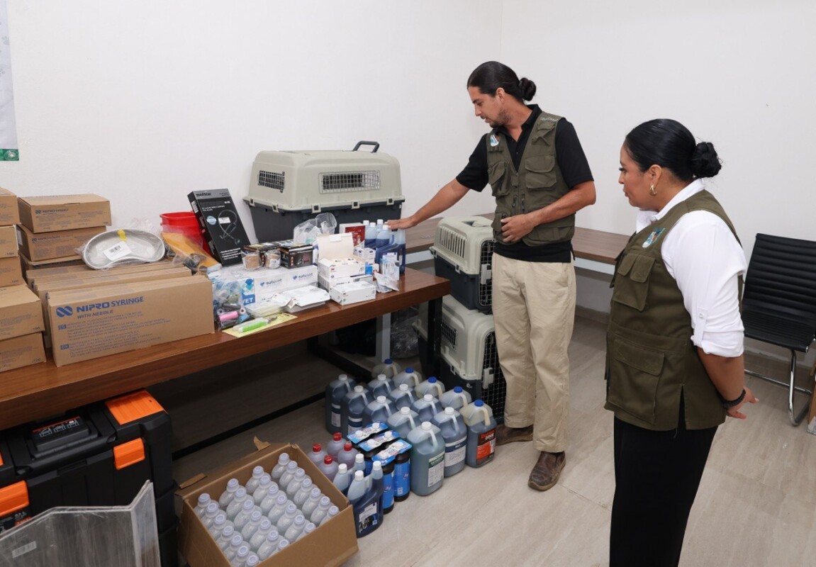 Fortalece Blanca Merari campañas de esterilización con entrega de insumos y equipo para Bienestar Animal. Los medicamentos, insumos quirúrgicos y equipo especializado permitirán atender a más de 300 mascotas en las jornadas de esterilización que arrancan este 1 de julio.