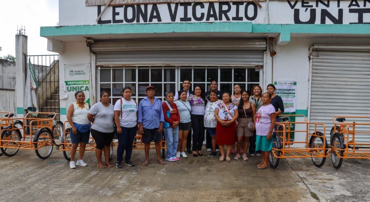 Apoya Blanca Merari a familias de Leona Vicario