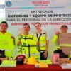 Atenea Gómez Ricalde entrega uniformes y equipo de protección al personal de Servicios Públicos de Isla Mujeres