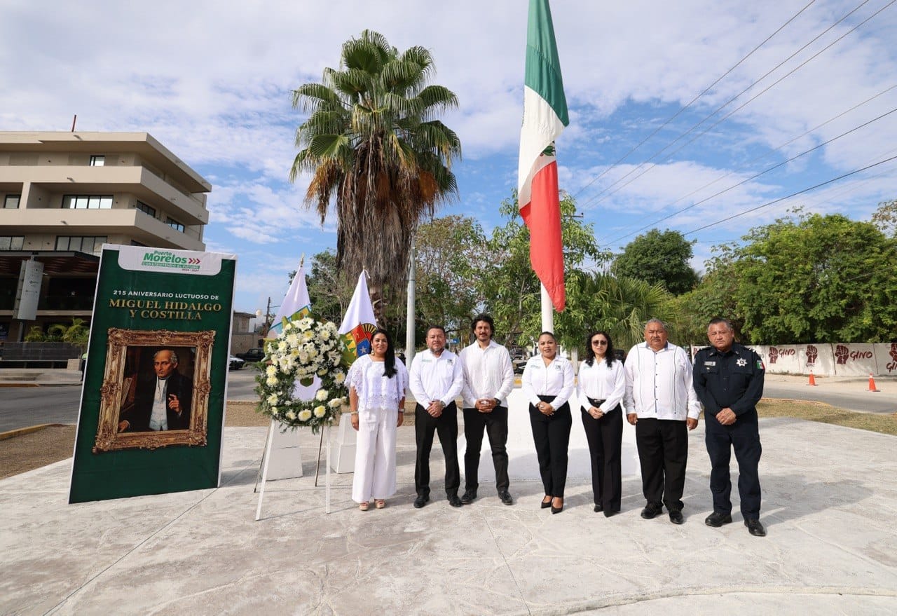 Encabeza Blanca Merari ceremonia cívica por el 215 aniversario luctuoso de Miguel Hidalgo y Costilla. La presidenta municipal resaltó que el Padre de la Patria sentó las bases de la libertad, la soberanía y la construcción de un México independiente.