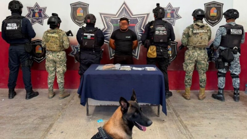 Detienen a un hombre con presuntas dosis de enervantes en la colonia Aserradero de Chetumal