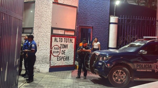 Evacúan bodega cervecera tras fuerte estruendo en la Supermanzana 98 de Cancún