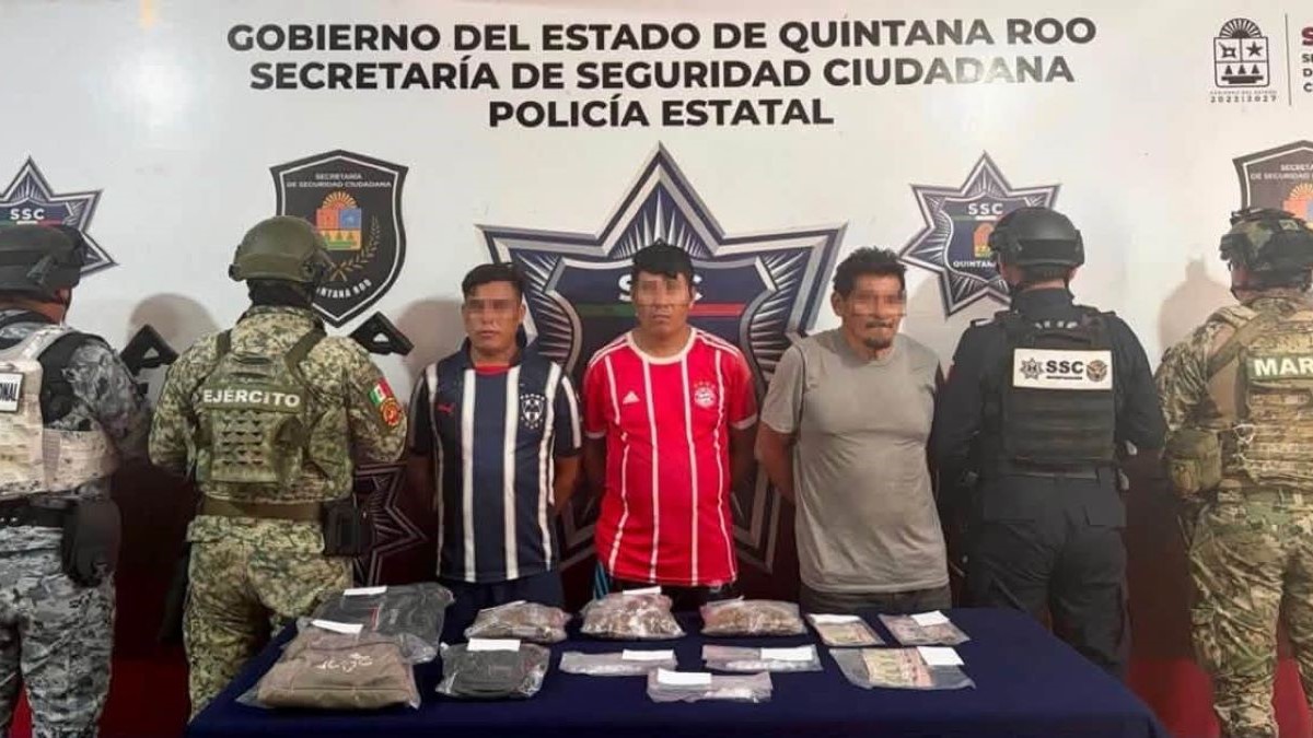 Capturan a tres hombres con más de 200 bolsitas con presuntas drogas en Cancún