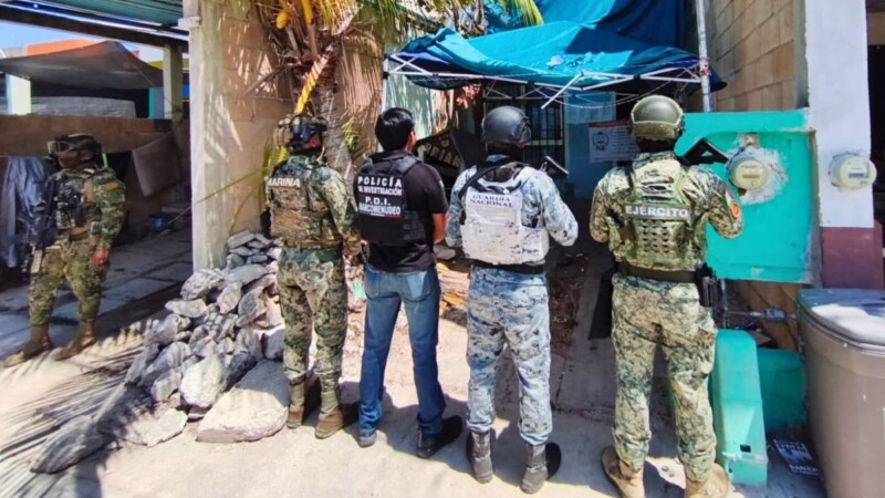 Cateos por narcomenudeo en El Cedro y Paseos Kabah en Cancún deja dos detenidos