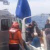 Rescatan a 16 cubanos en una embarcación cerca del puerto de Progreso